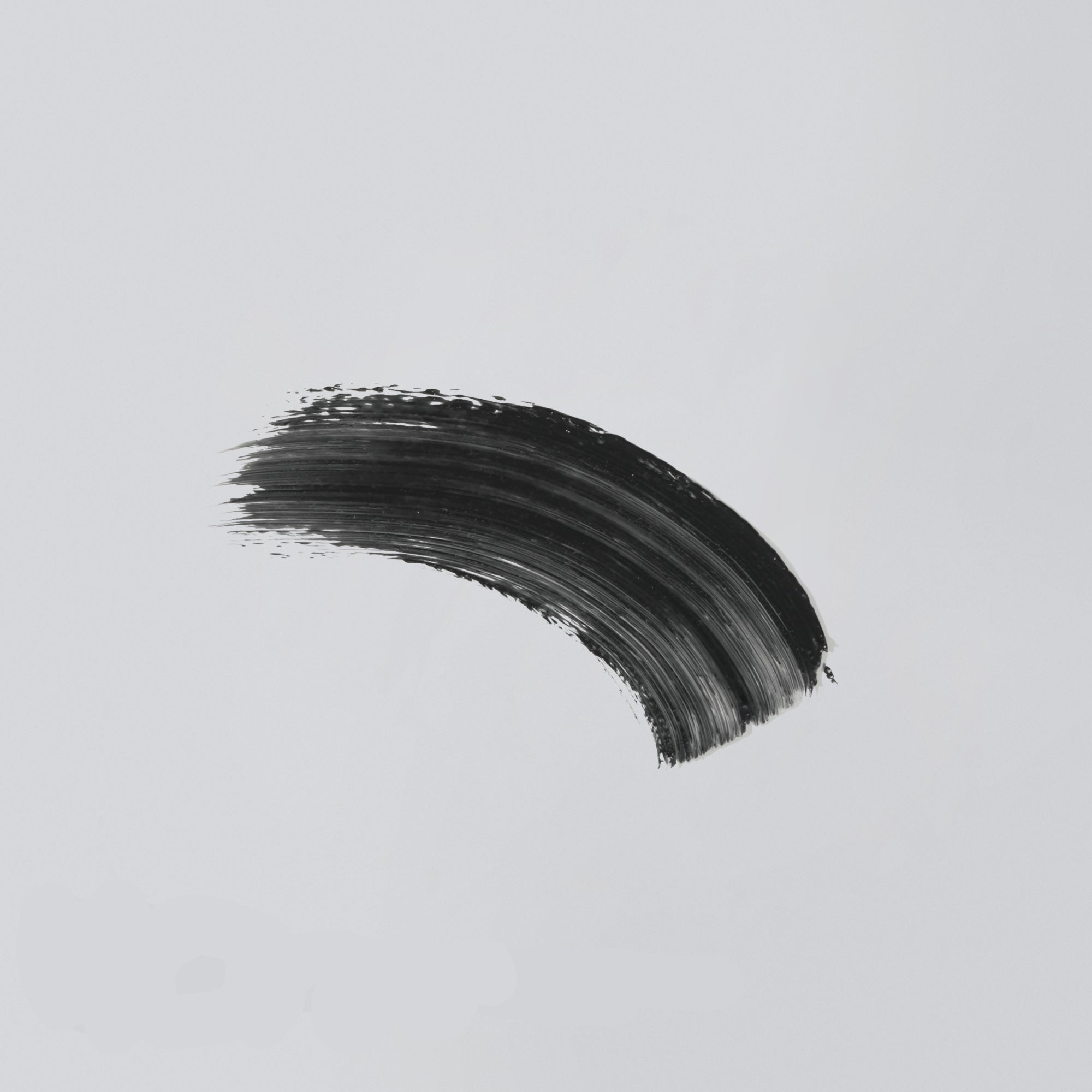 Lifting and Defining Mascara